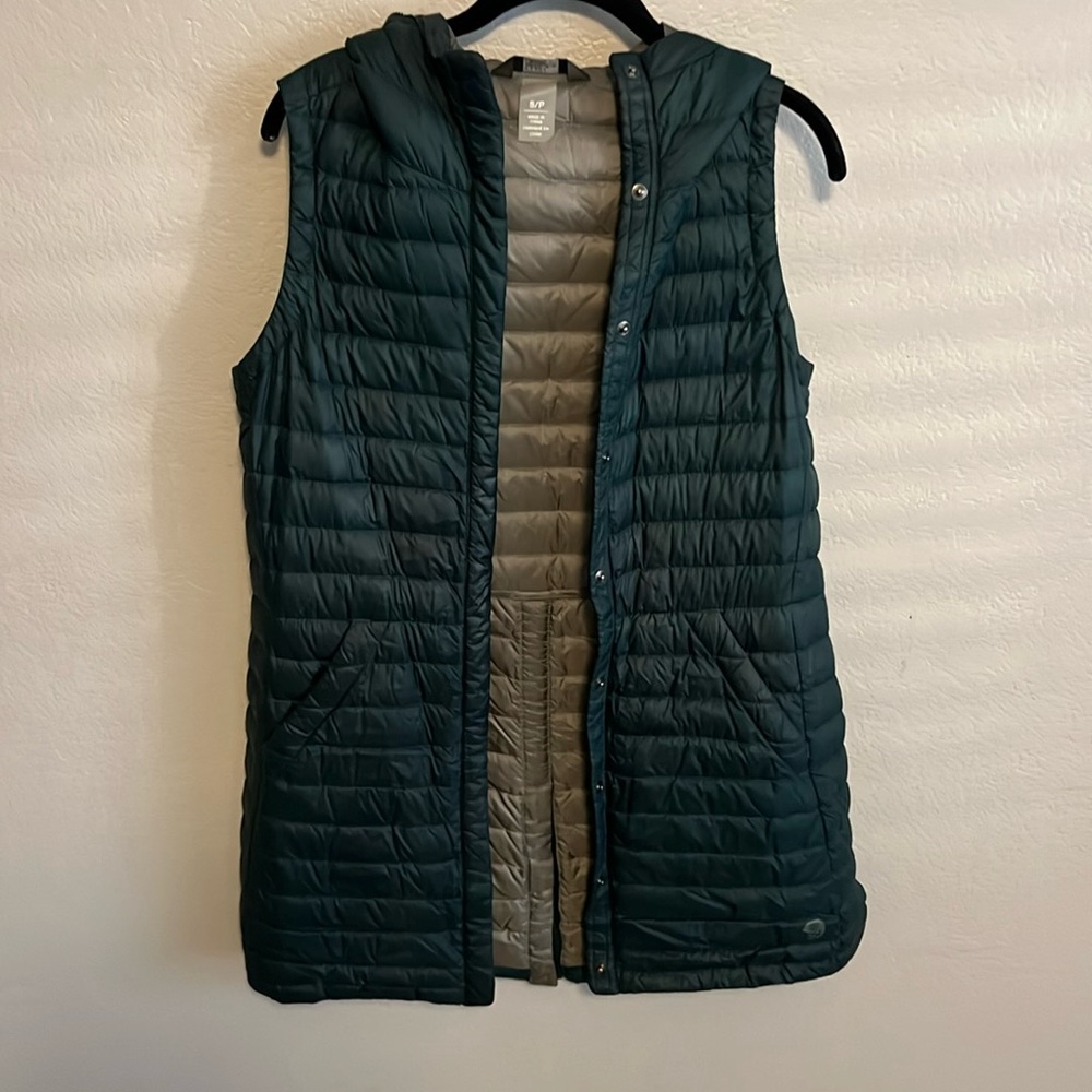 Mountain Hardware Down Parka Vest pack down